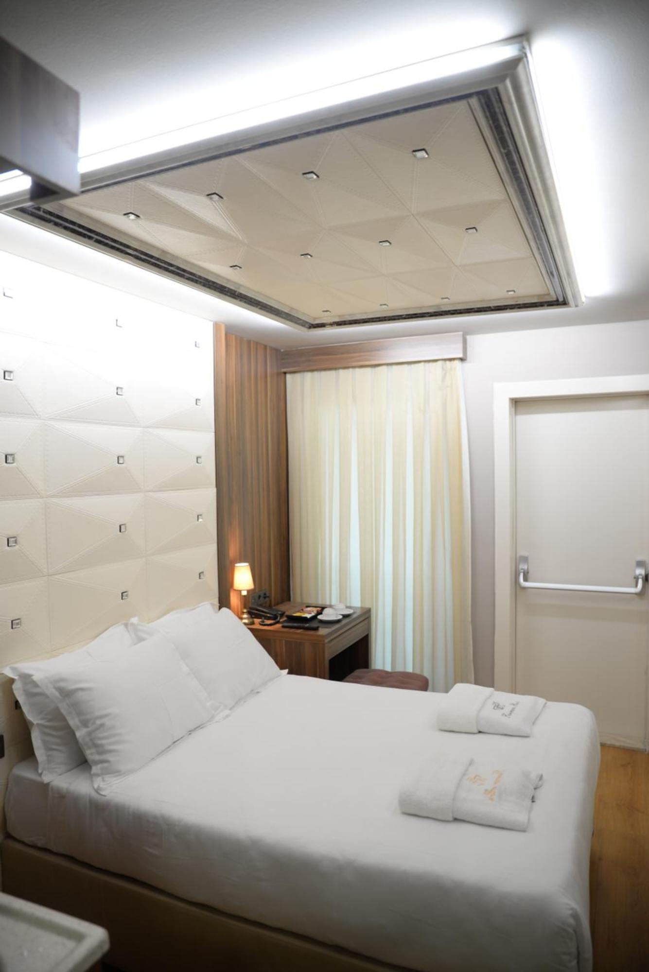 Perante Hotel Sisli Istanbul Exterior photo